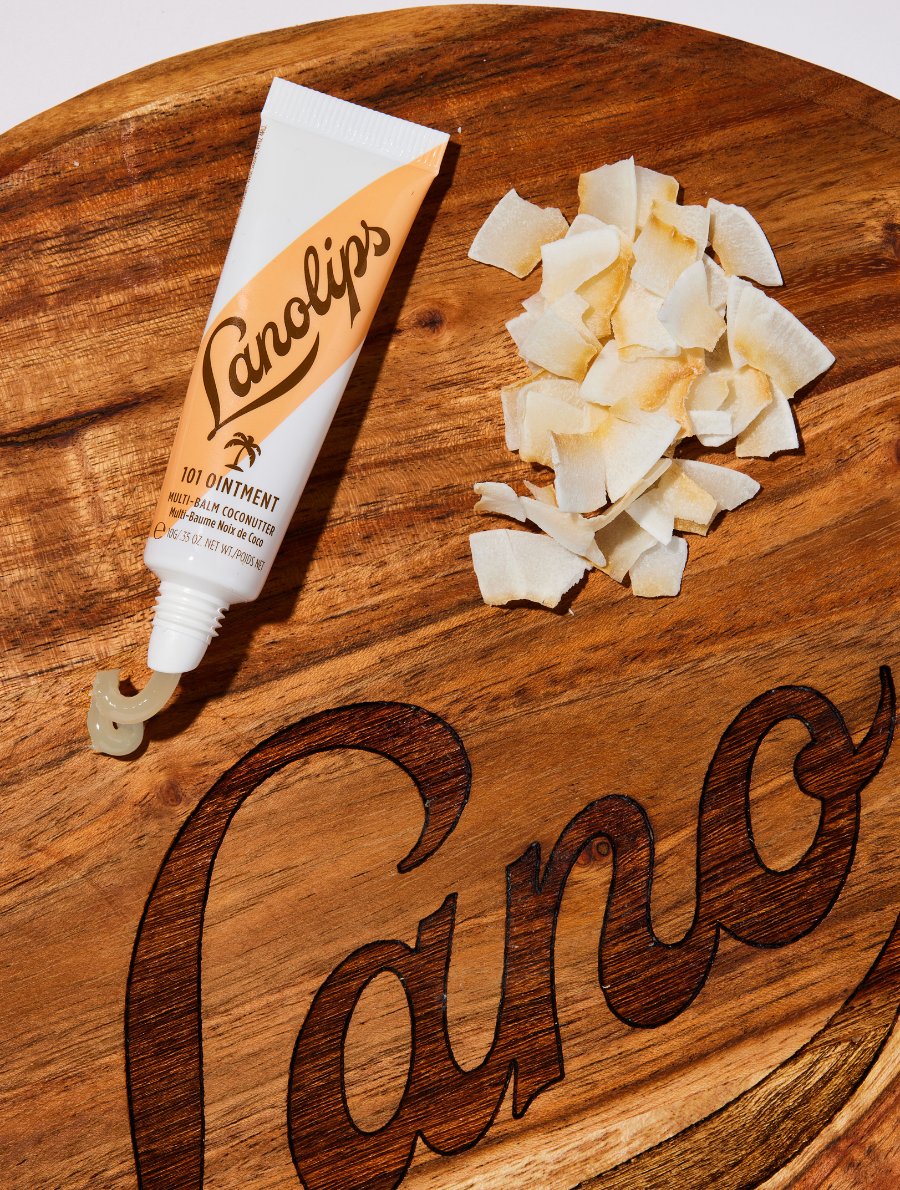 Lanolips 101 Ointment Multi-Balm in Coconutter contains lanolin, vitamin-e and natural coconut oil