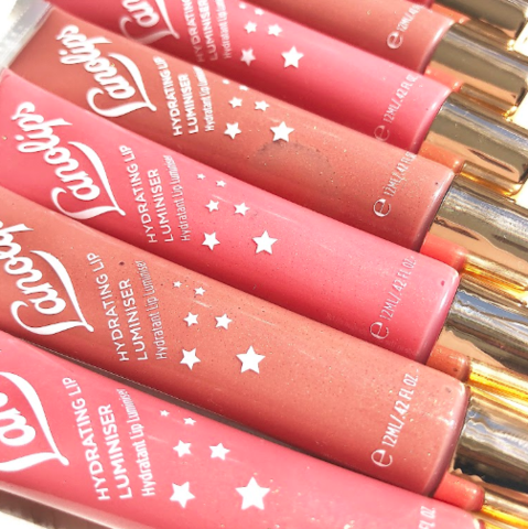 YOUR HANDBAG MAKEUP HERO.