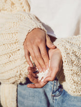 Rose lanolin dry skin hand cream	 | Load image into Gallery viewer, Girl applying Rose Hand Cream Intense in Hands
